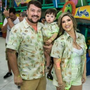 Roupa Safari Tal Pai Tal Filho e Mãe